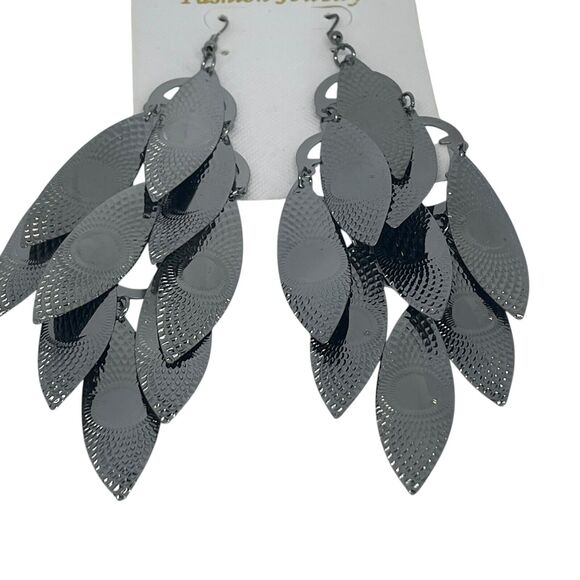 Black Tone Statement Earrings Leaf Drop Floral Dangle Style Intricate Fashion - Picture 7 of 9